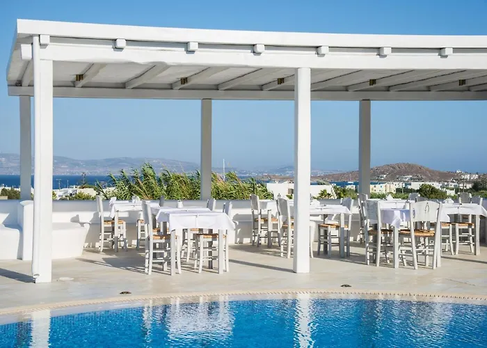 Cycladic Islands & Отель