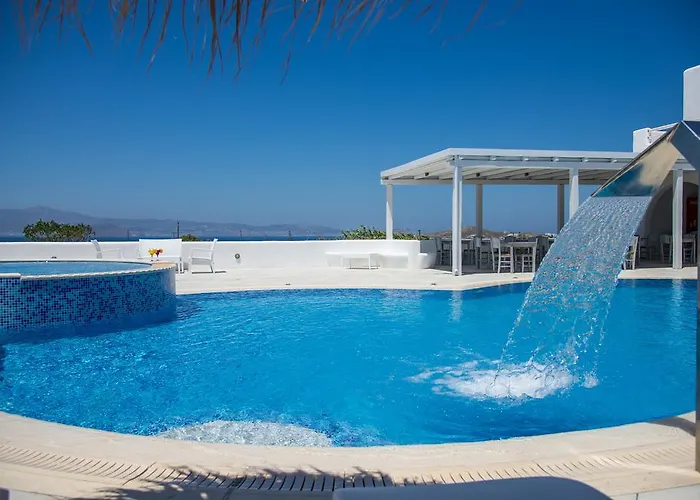 Cycladic Islands & Отель