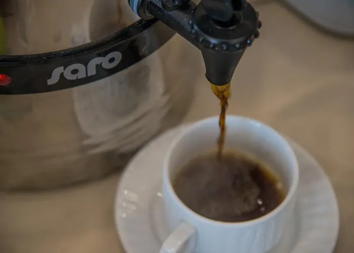 Cycladic Islands & Отель