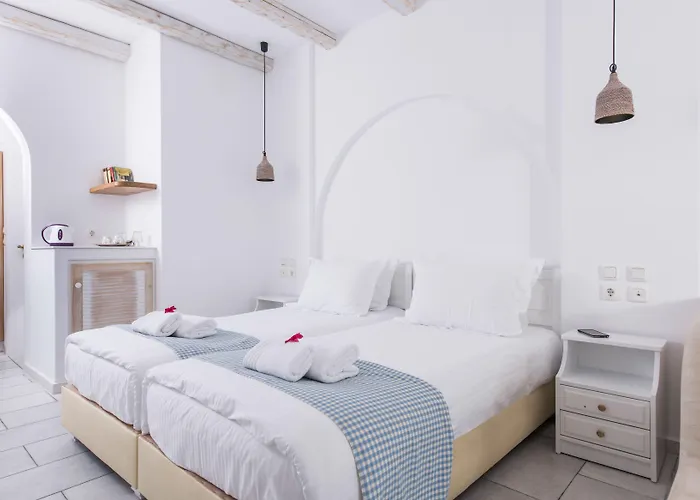 Cycladic Islands & 4* Айя-Анна