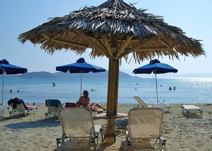 Cycladic Islands & Отель