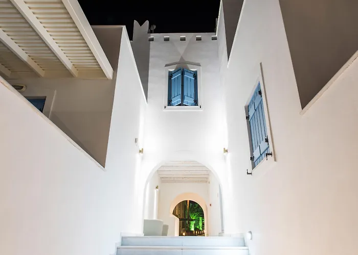 Cycladic Islands & Отель 4*