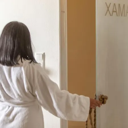 Cycladic Islands & 4* Agia Anna (Naxos)