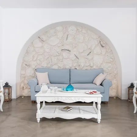 Cycladic Islands & 4*