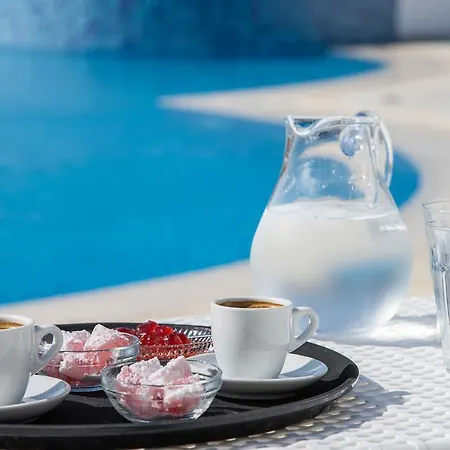 Cycladic Islands & Hotell