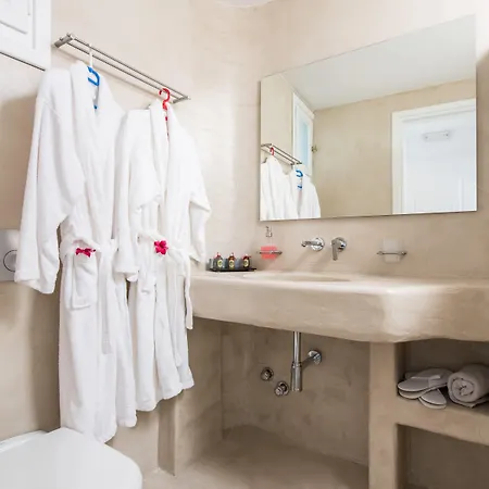 Cycladic Islands & Agia Anna (Naxos)