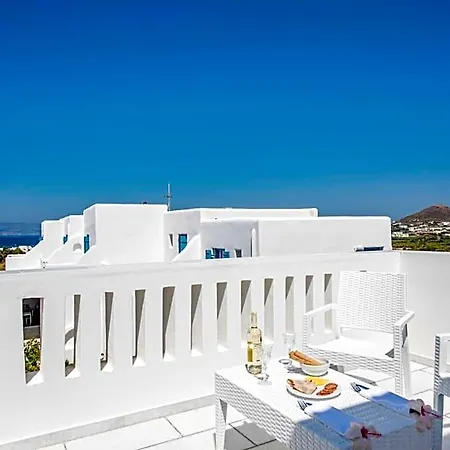 Cycladic Islands & Ajía Ána