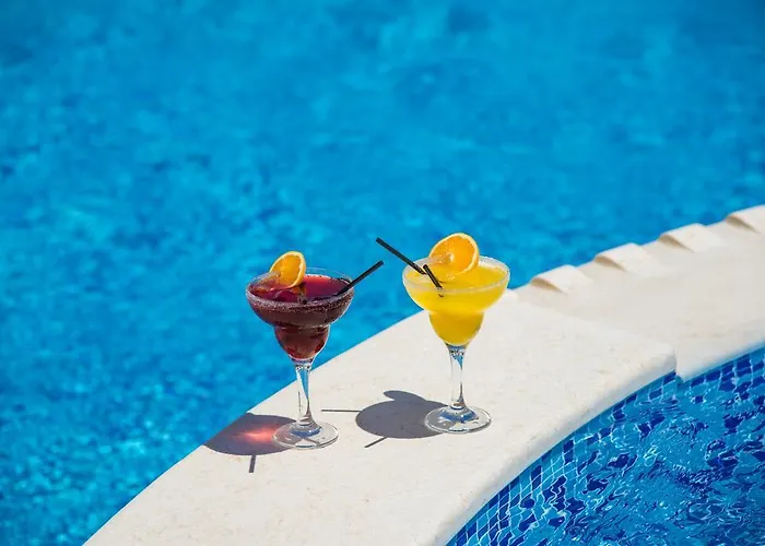 Hotel Cycladic Islands & Agia Anna (Naxos)