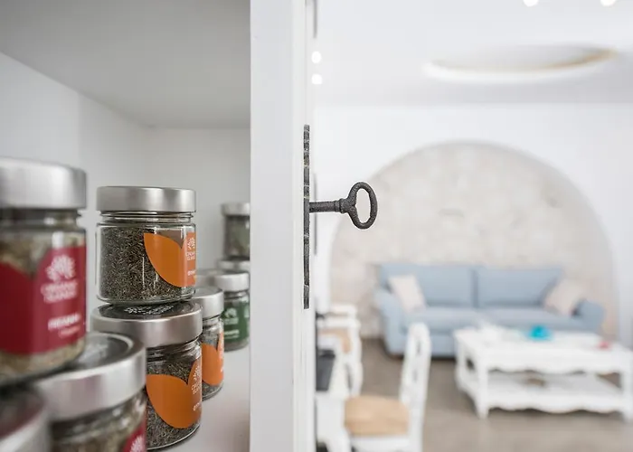 Cycladic Islands & Hotel 4*